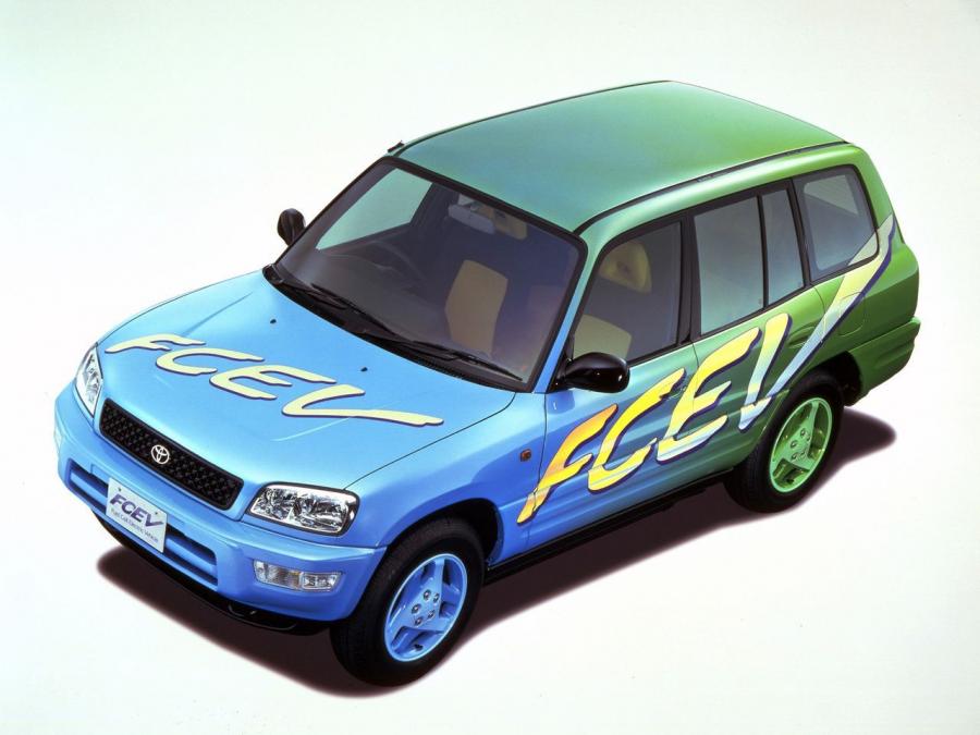  Toyota RAV4 EV 5-Door 1997 года  (фото 10 из 11)